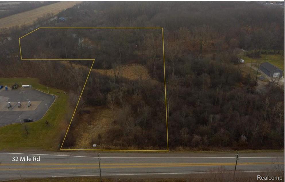 00 32 Mile Road Property Photo 1
