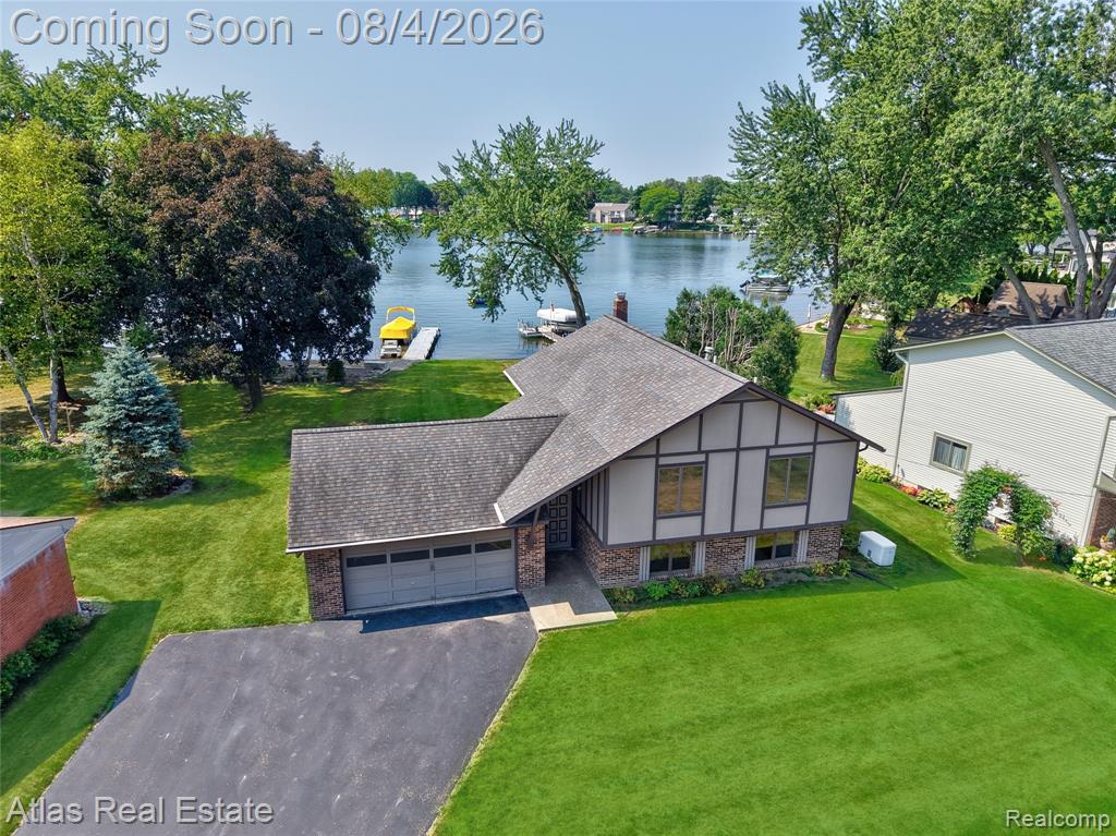 10334 Dar Lane Property Photo 1