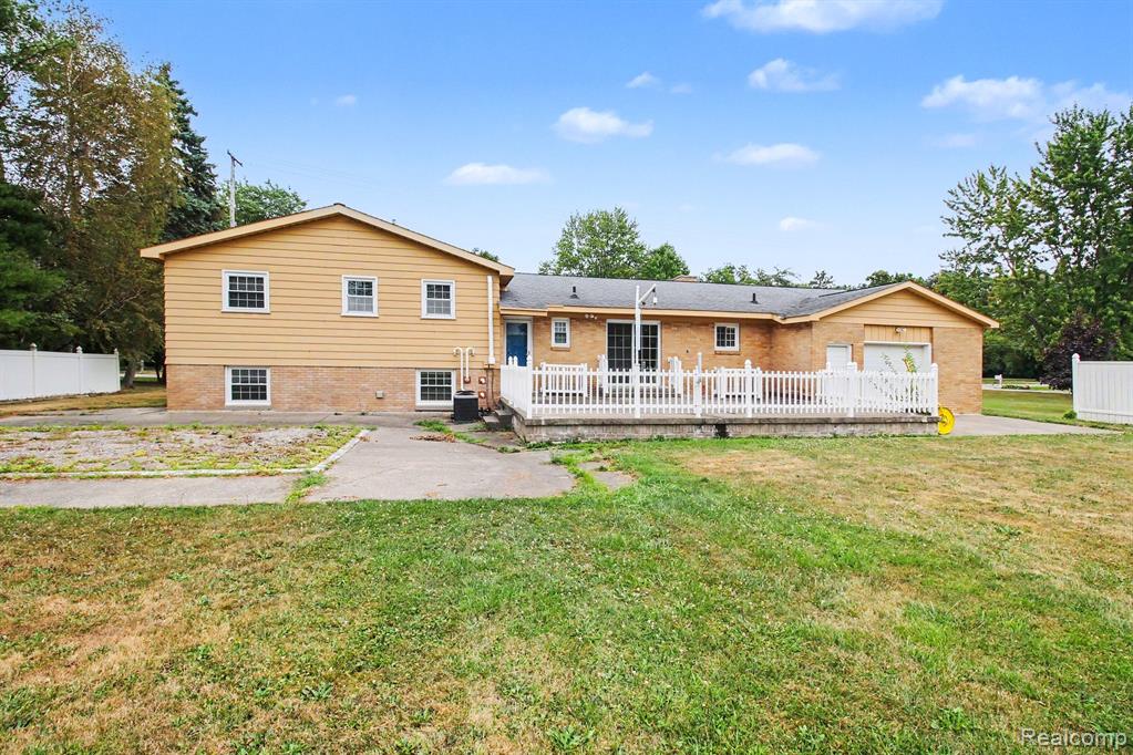 1222 Howe Road Property Photo 34
