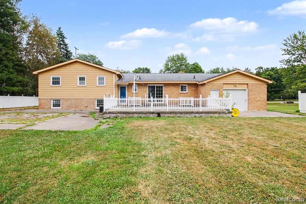 1222 Howe Road Property Photo 35