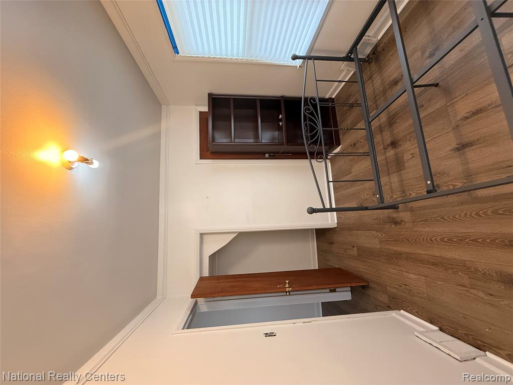 8119 Studebaker Avenue Property Photo 7
