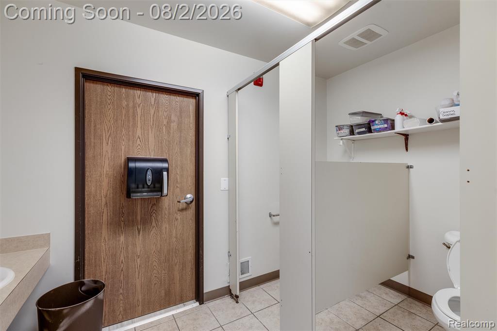 2405 W Mcnichols Road Property Photo 22