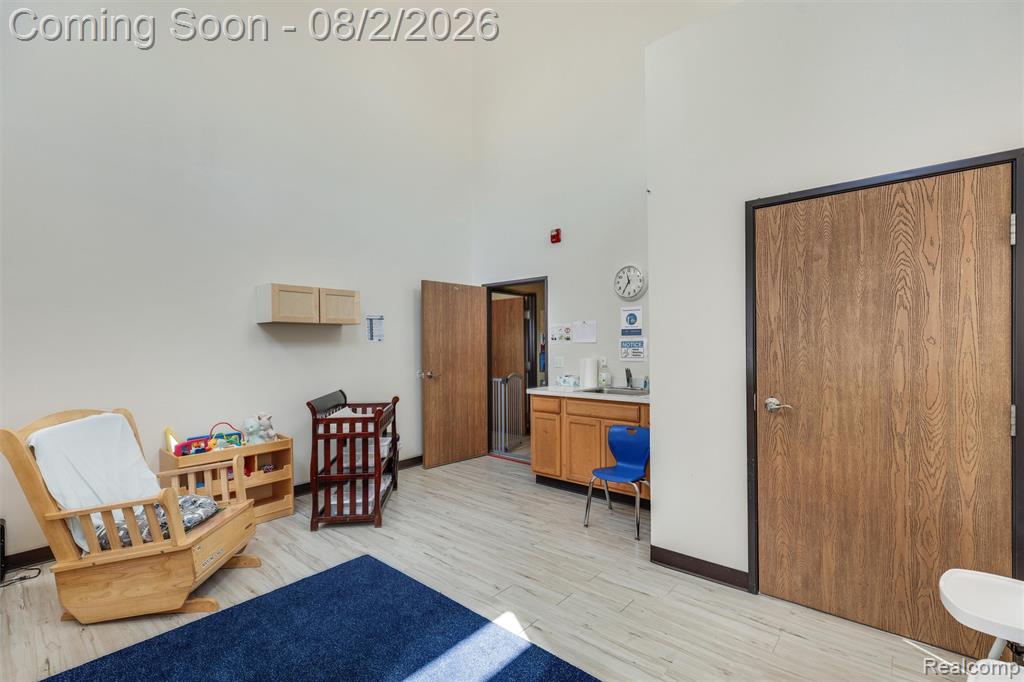 2405 W Mcnichols Road Property Photo 32