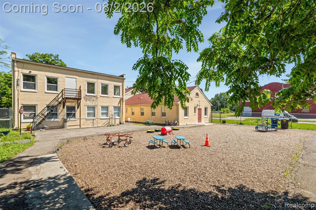 2405 W Mcnichols Road Property Photo 36