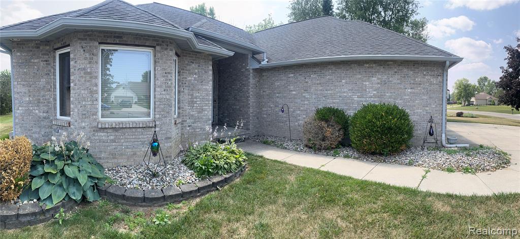 6119 Pine Creek Crossing Property Photo 10