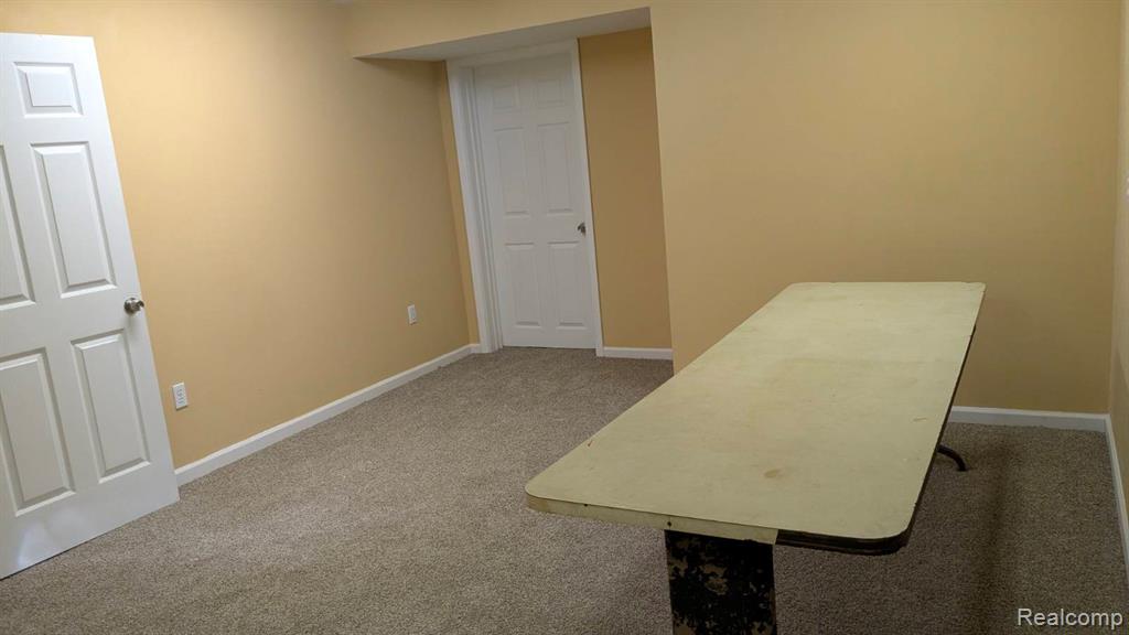 6119 Pine Creek Crossing Property Photo 25