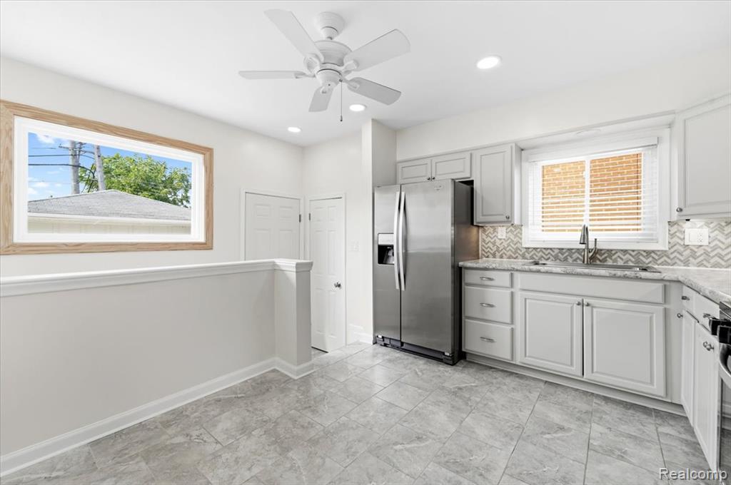 13231 Spruce Street Property Photo 8