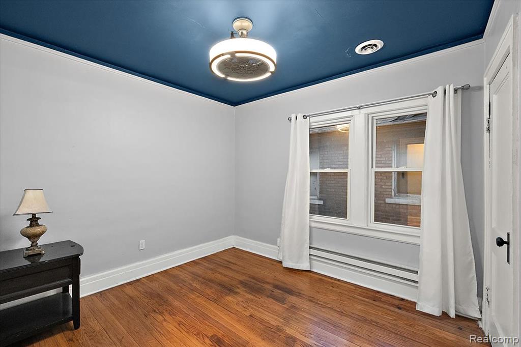 2256 W Philadelphia Street Property Photo 27