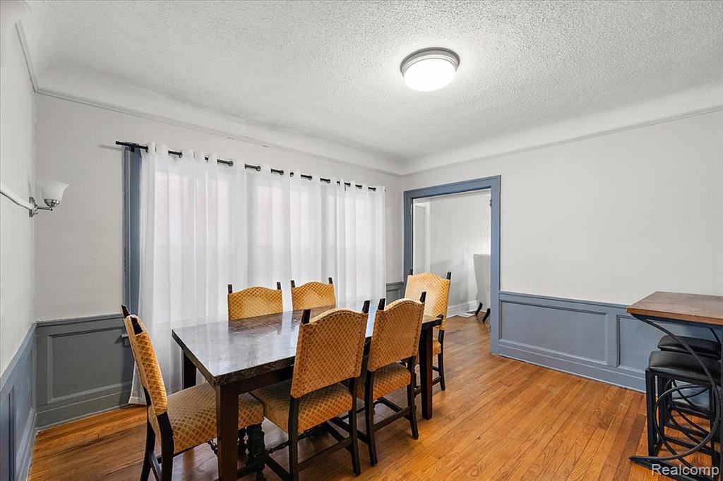 2256 W Philadelphia Street Property Photo 40