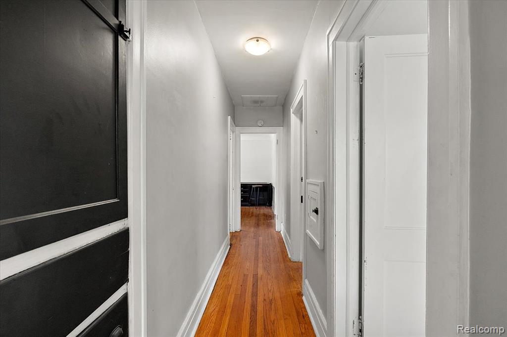 2256 W Philadelphia Street Property Photo 49