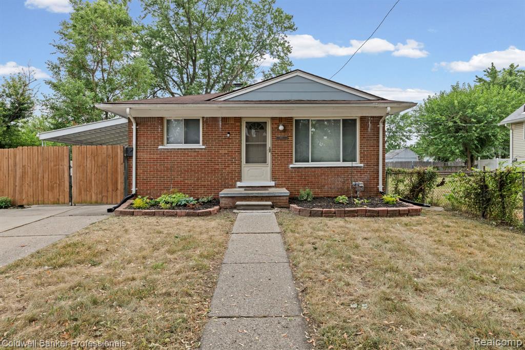 400 E George Avenue Property Photo 1