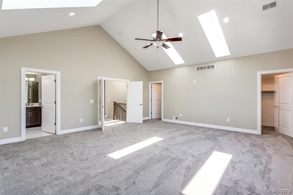 16637 Kings Fairway Lane Property Photo 11