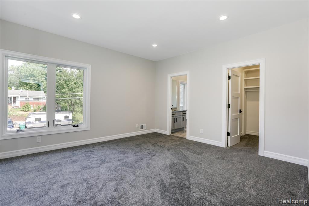 16637 Kings Fairway Lane Property Photo 57