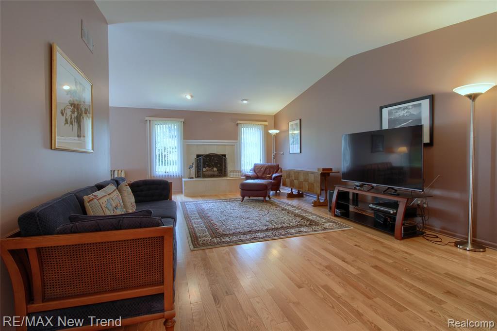 29504 Sylvan Lane Property Photo 7