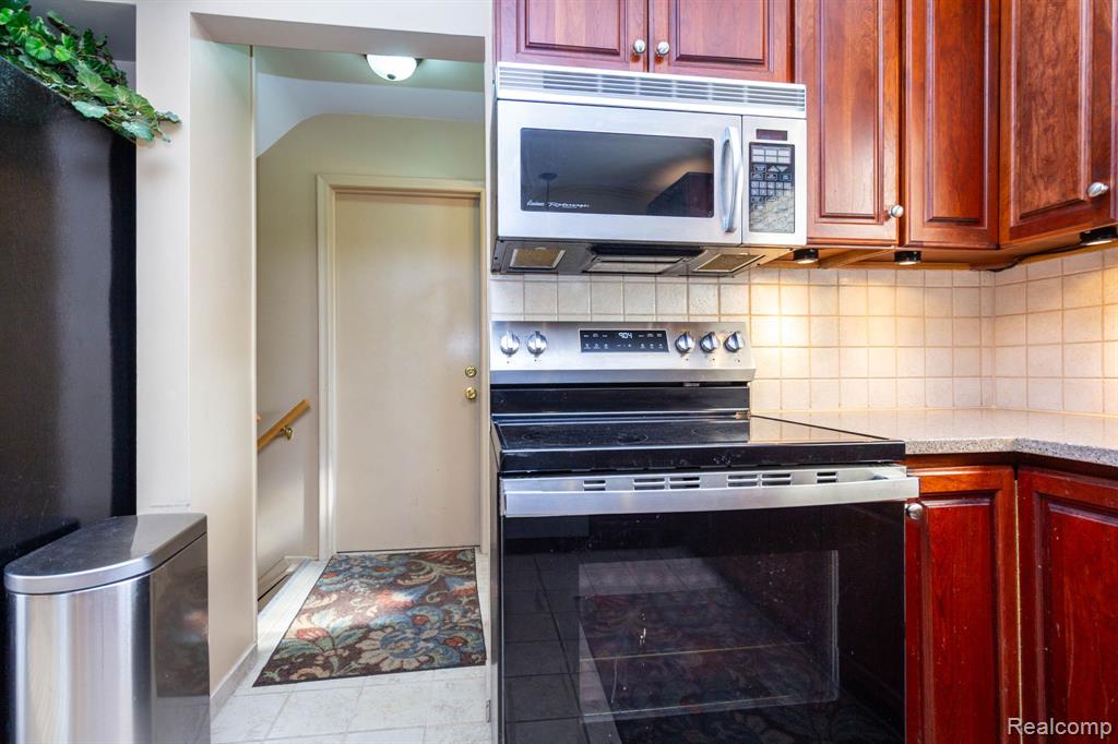 13332 Martin Road Property Photo 19