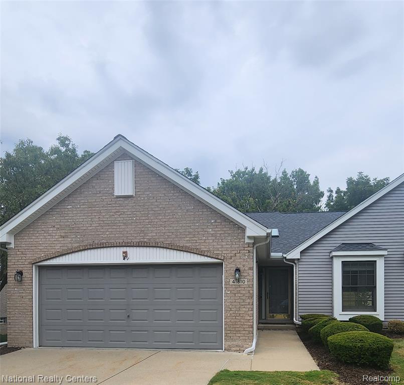 41810 Coventry Way Property Photo 1