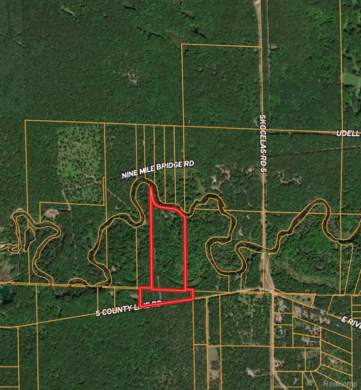 9670 S County Line Road Property Photo 8