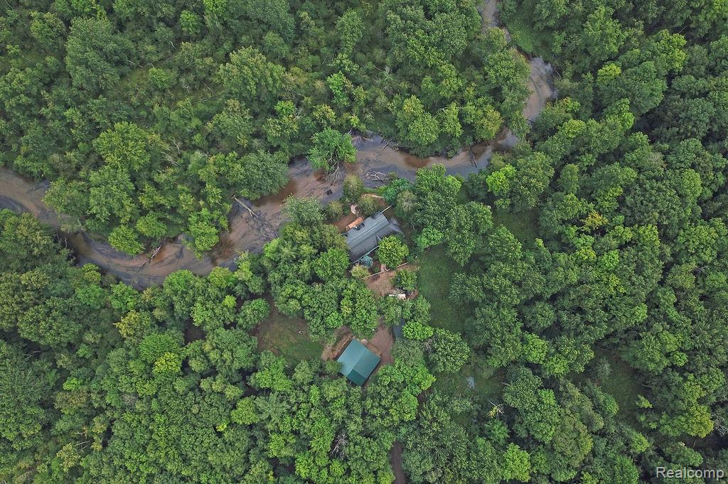 9670 S County Line Road Property Photo 12