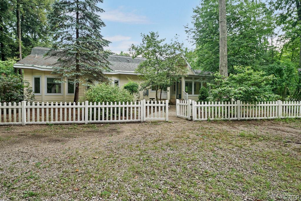 9670 S County Line Road Property Photo 73