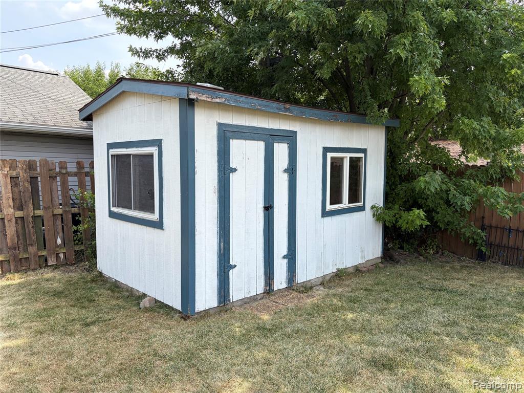 2036 Cecil Drive Property Photo 21