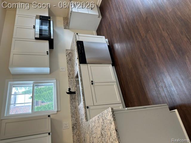 15346 Camden Avenue Property Photo 2