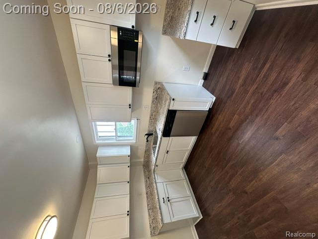 15346 Camden Avenue Property Photo 3