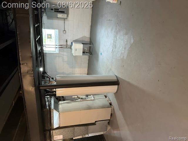 15346 Camden Avenue Property Photo 12