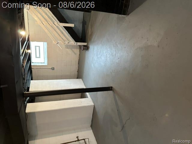 15346 Camden Avenue Property Photo 20