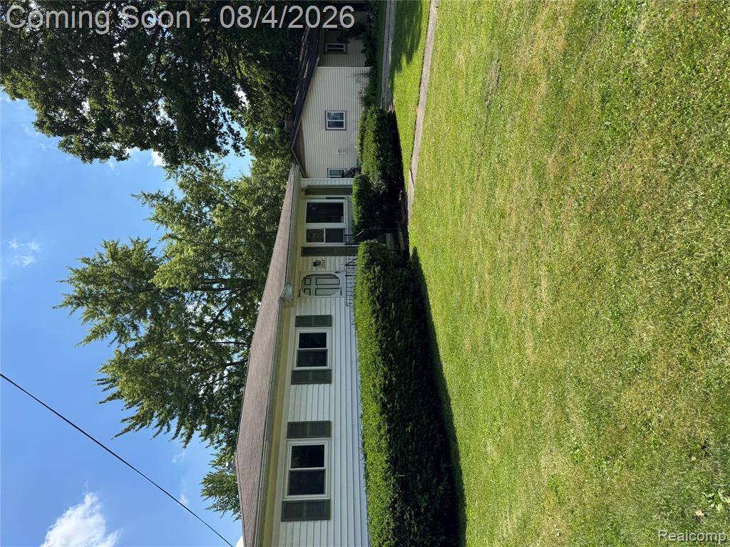 1285 W Oregon Street Property Photo 6