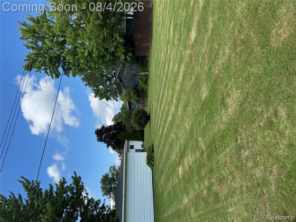 1285 W Oregon Street Property Photo 8