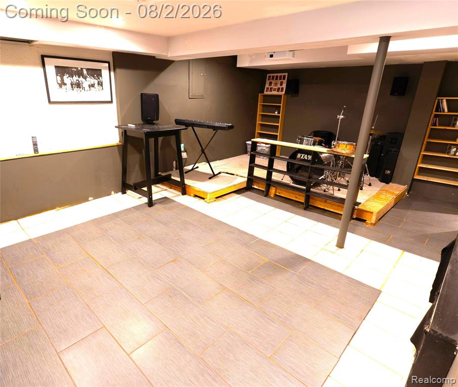 649 Bedford Drive Property Photo 21