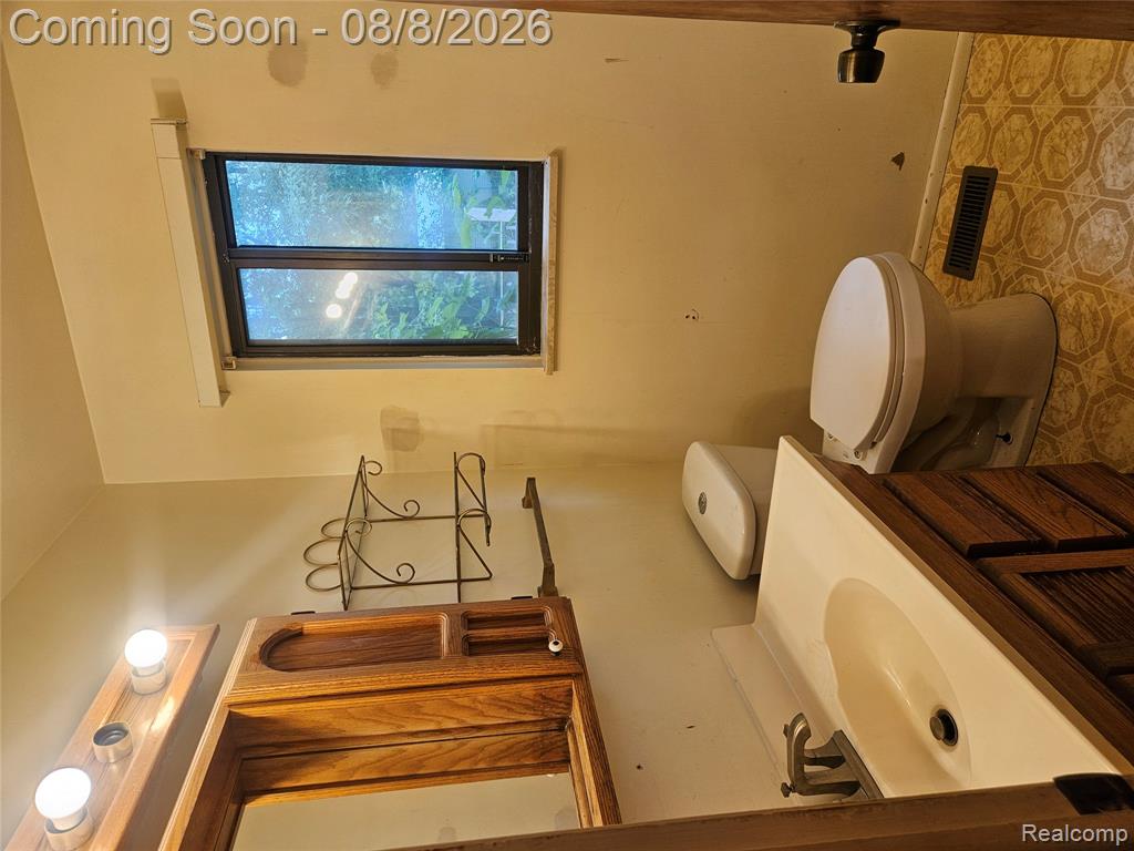 4507 W Wilson Road Property Photo 5