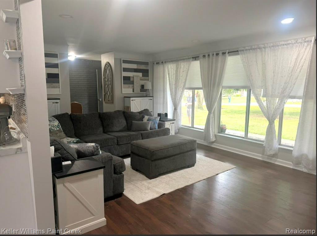220 Boyken Property Photo 4