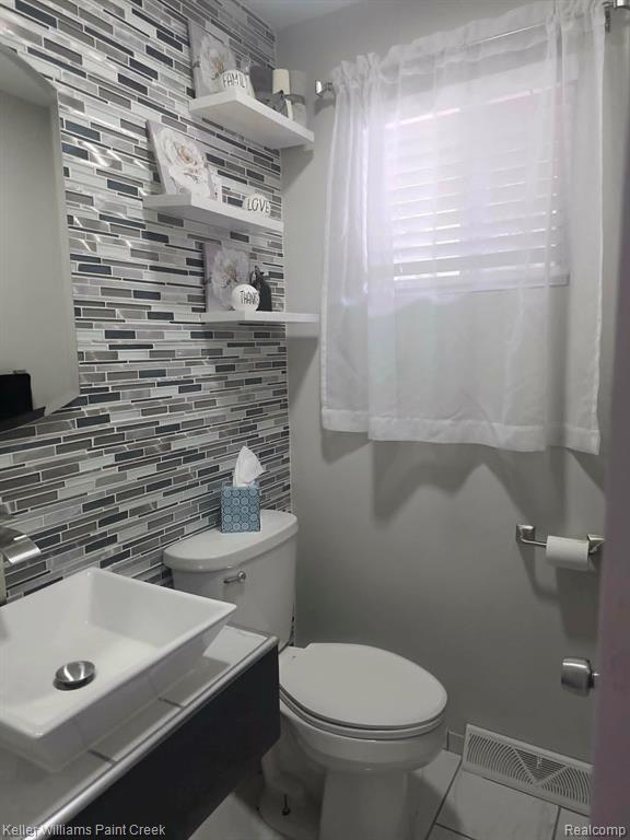 220 Boyken Property Photo 19