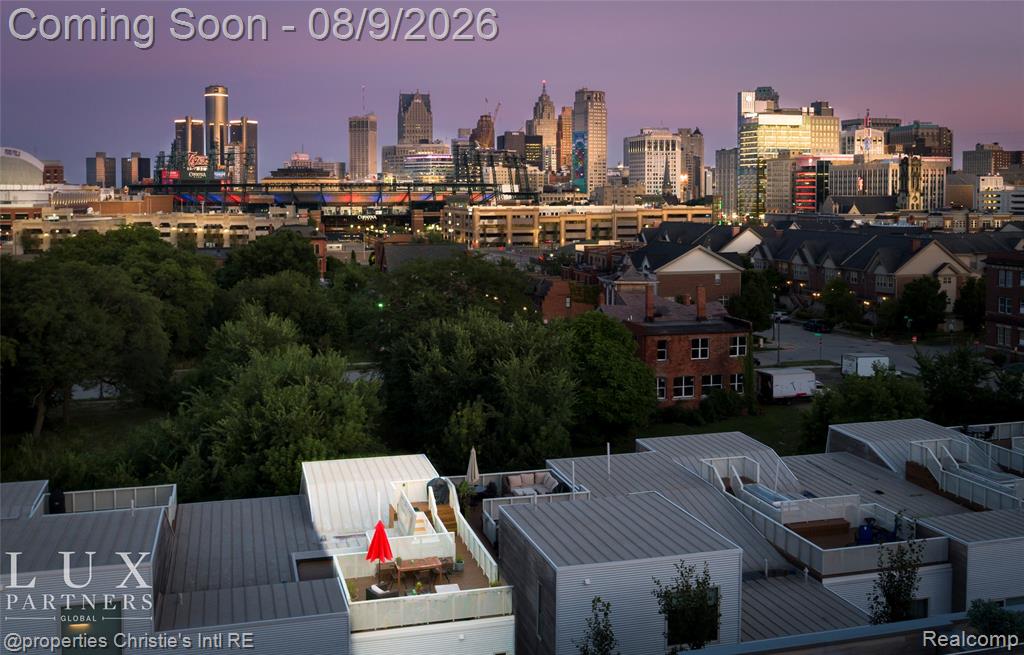 2650 John R Street Property Photo 1