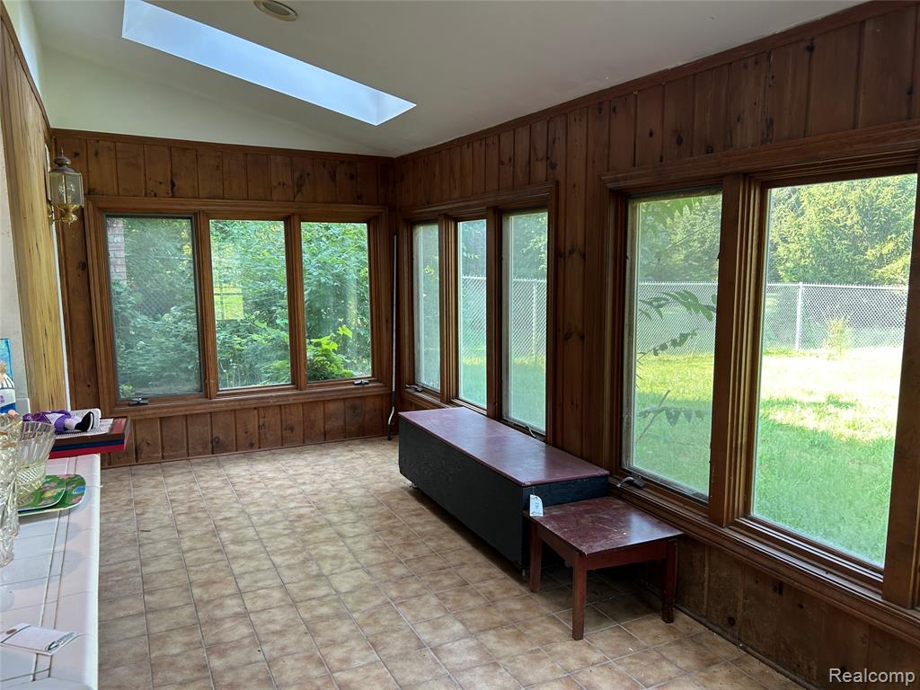 1285 Grange Hall Road Property Photo 16