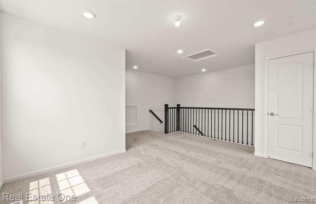 309 N Sydney Court Property Photo 16
