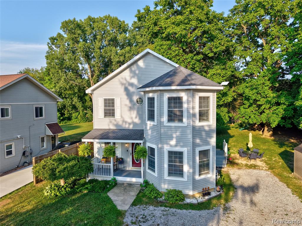 5096 N Irish Road Property Photo 3