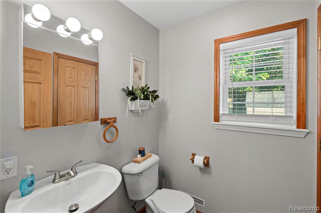 5096 N Irish Road Property Photo 22