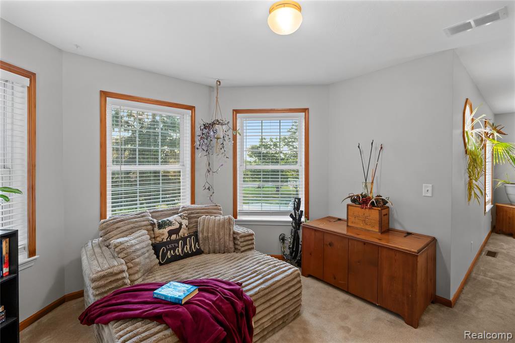 5096 N Irish Road Property Photo 28