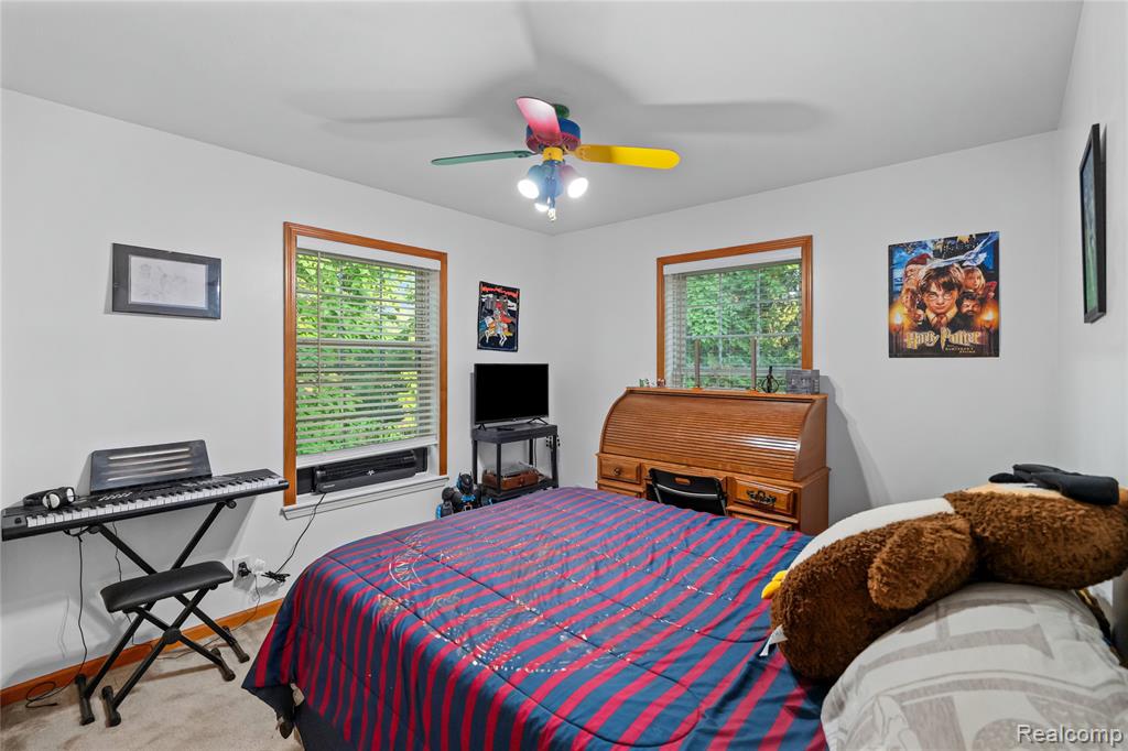 5096 N Irish Road Property Photo 35