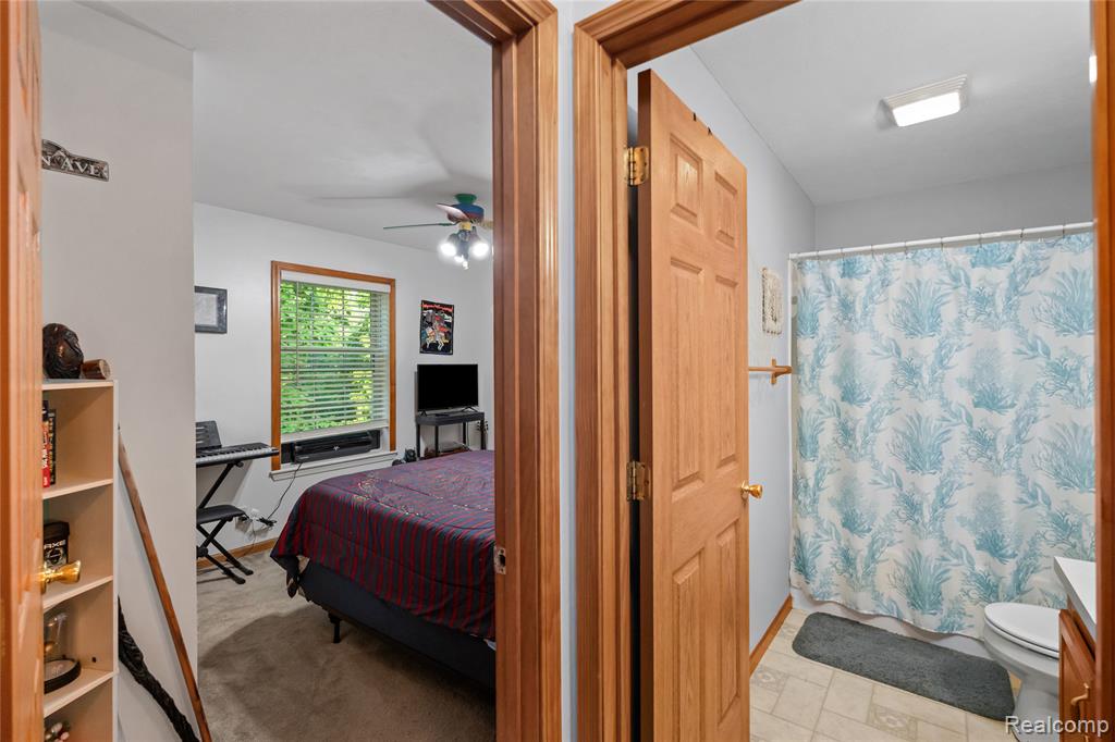 5096 N Irish Road Property Photo 36