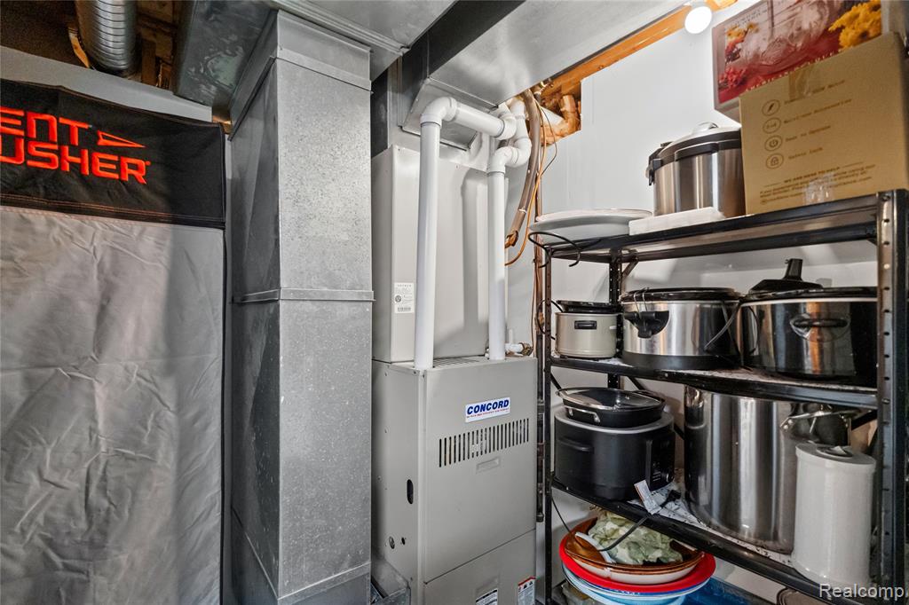 5096 N Irish Road Property Photo 42