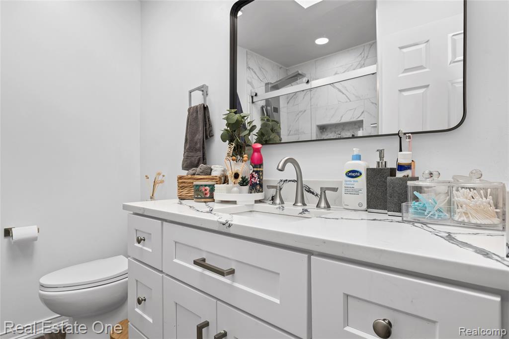 13936 Harrington Drive Property Photo 25