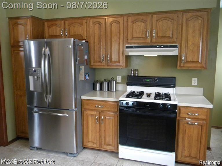 1610 South Boulevard Property Photo 5