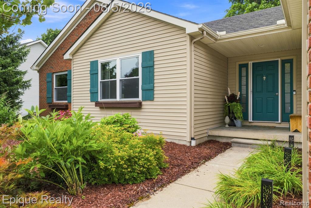 25 Melvin J Court Property Photo 4