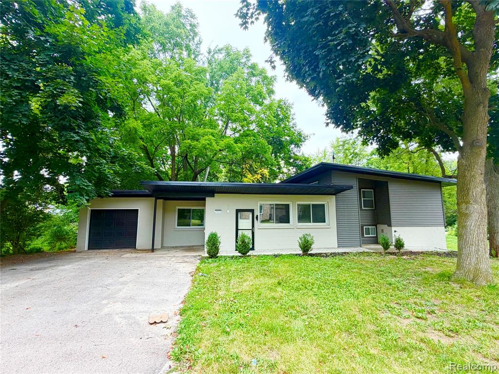 2920 Valley Drive
