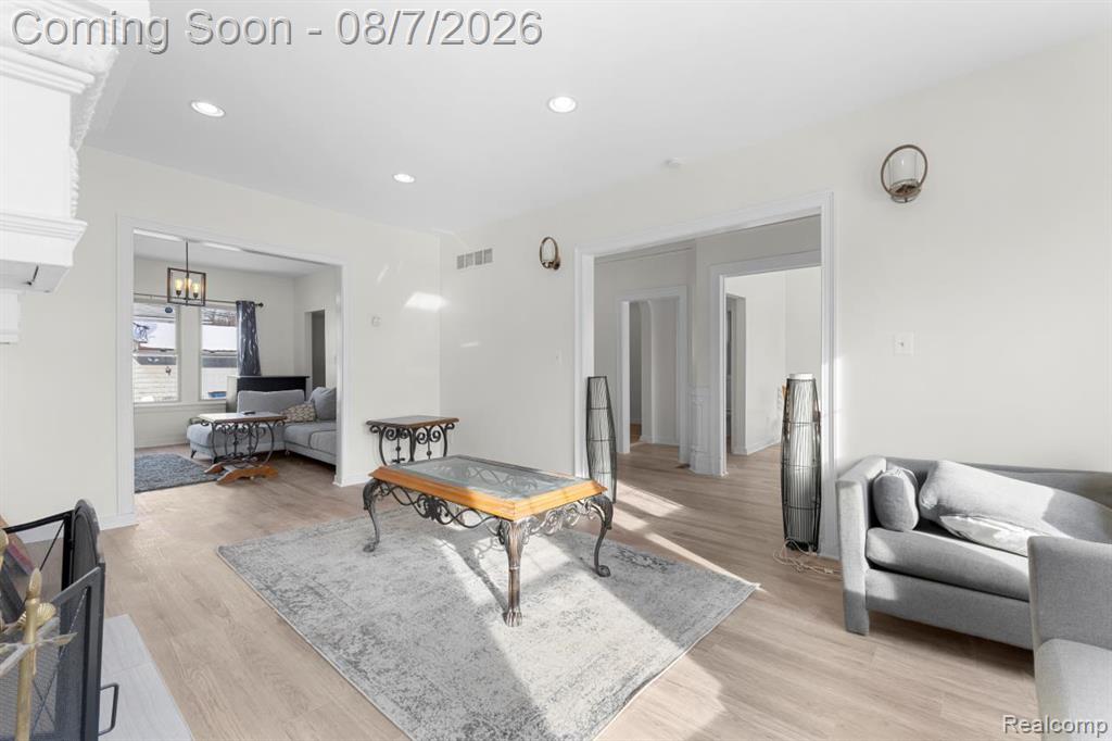 1936 Atkinson Street Property Photo 51
