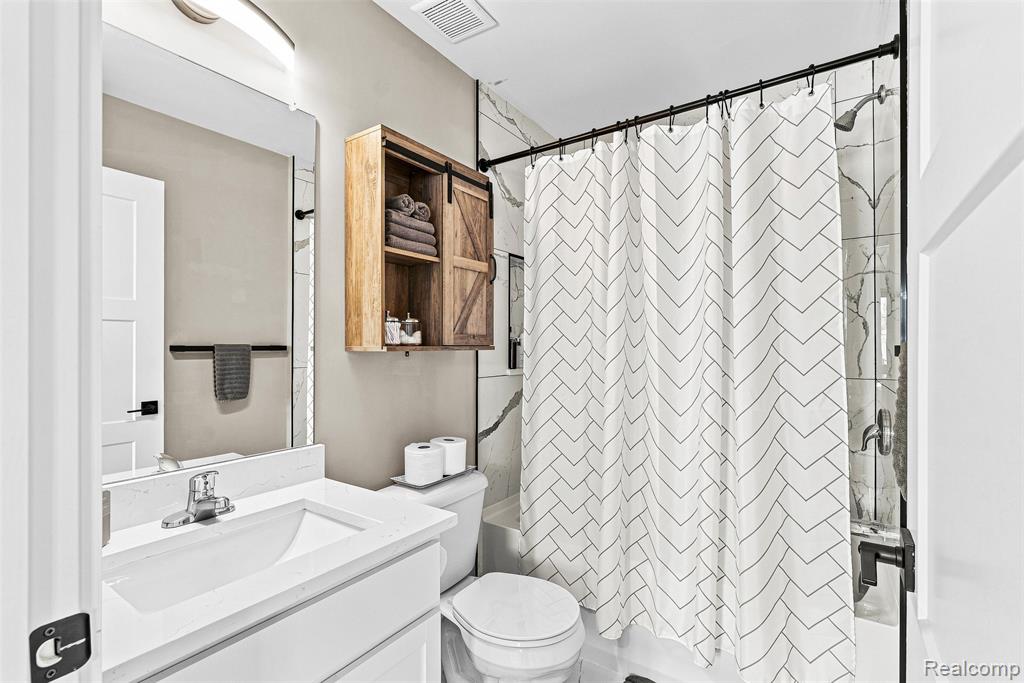 5113 Westminster Drive Property Photo 28
