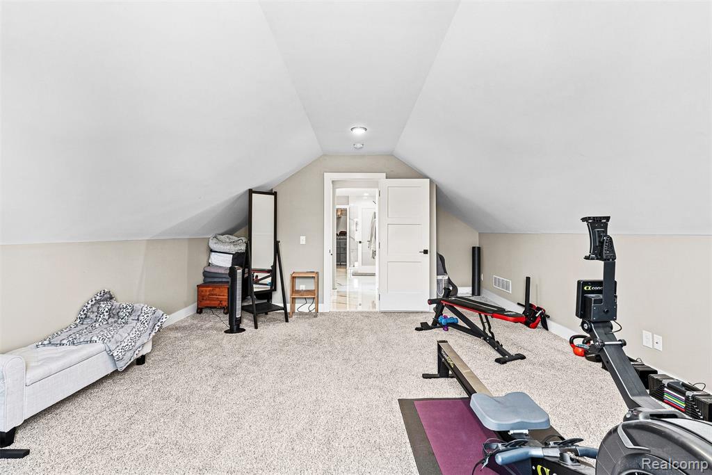 5113 Westminster Drive Property Photo 35